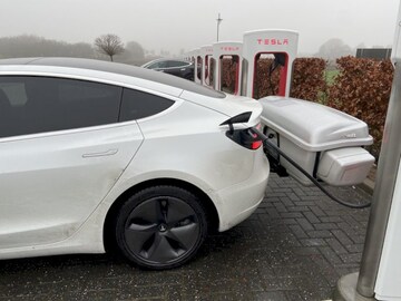 Tesla Model 3 Standard Range Plus (2019)