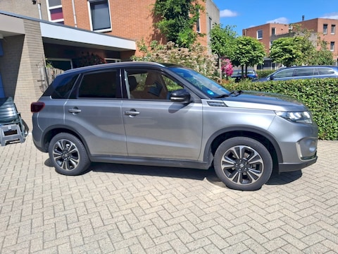 Suzuki Vitara 1.5 Hybrid Style