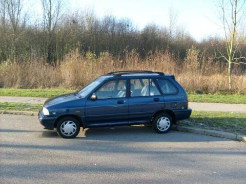 Kia Pride Wagon GLX (1999)