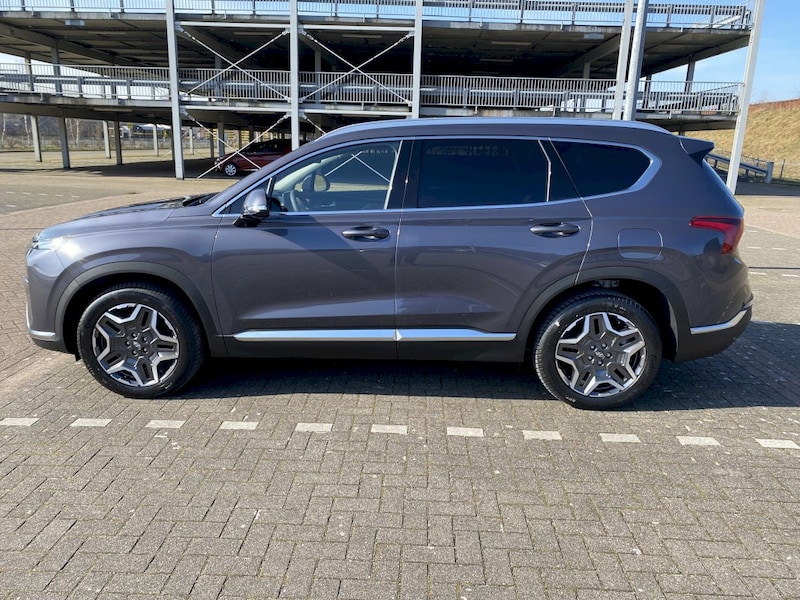 Hyundai Santa Fe 1.6 T-GDI HEV Comfort Smart Sky (2022)
