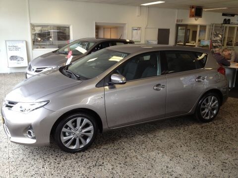 Toyota Auris 1.8 Hybrid Dynamic