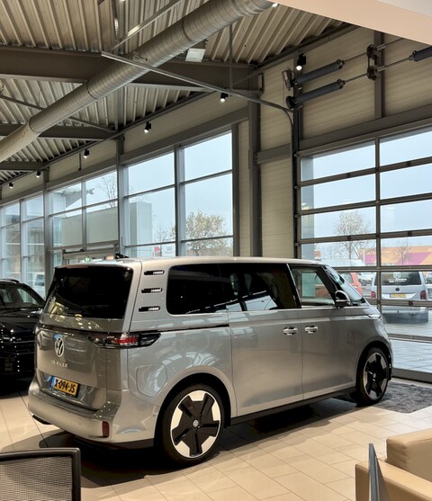 Volkswagen ID. Buzz 1st