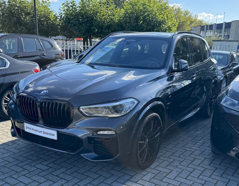 BMW X5 xDrive45e (2021)