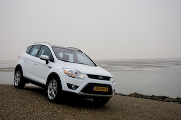 Ford Kuga 2.5 Turbo AWD Titanium (2009)