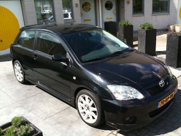Toyota Corolla 1.8 16v VVTL-i T Sport (2005)