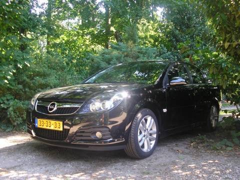 Opel Vectra GTS 1.8-16V (2006)