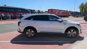 Kia Sorento 1.6 T-GDi Plug-in Hybrid 4WD ExecutiveLine (2022)