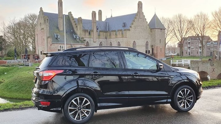 Ford Kuga 1.5 EcoBoost 150pk 2WD ST Line (2018)