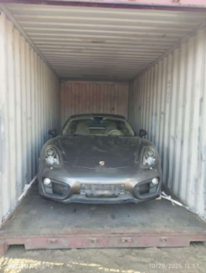 Porsche Cayman (2015)