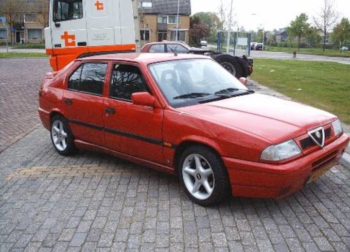 Alfa Romeo 33 1.7 i.e. 16V (1994)
