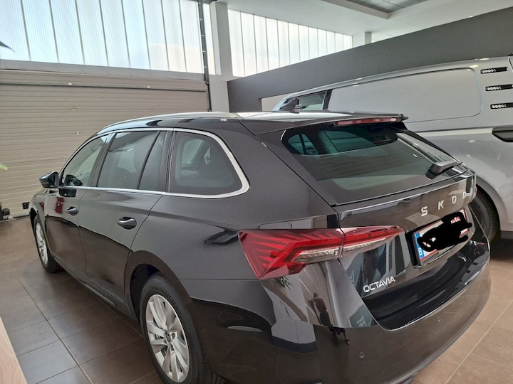 Skoda Octavia Combi 1.5 TSI e-TEC 115pk Business Edition Plus (2026)