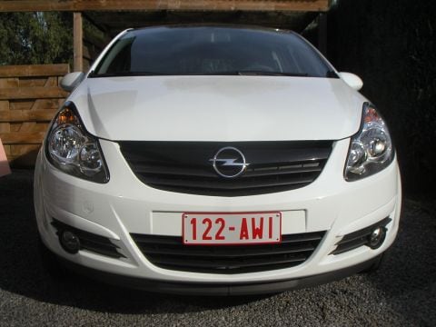 Opel Corsa 1.4-16V Color Edition (2010)