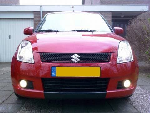 Suzuki Swift 1.3 Exclusive (2005)