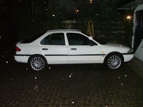 Ford Mondeo 1.6i CLX (1993)