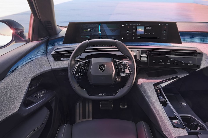 Peugeot e-3008