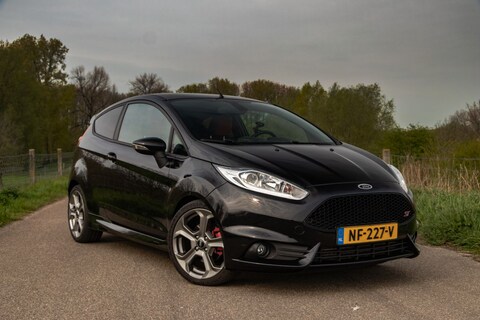 Ford Fiesta 1.6 EcoBoost ST2