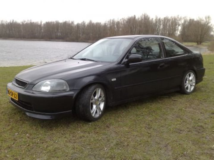Honda Civic Coupé 1.6i LS