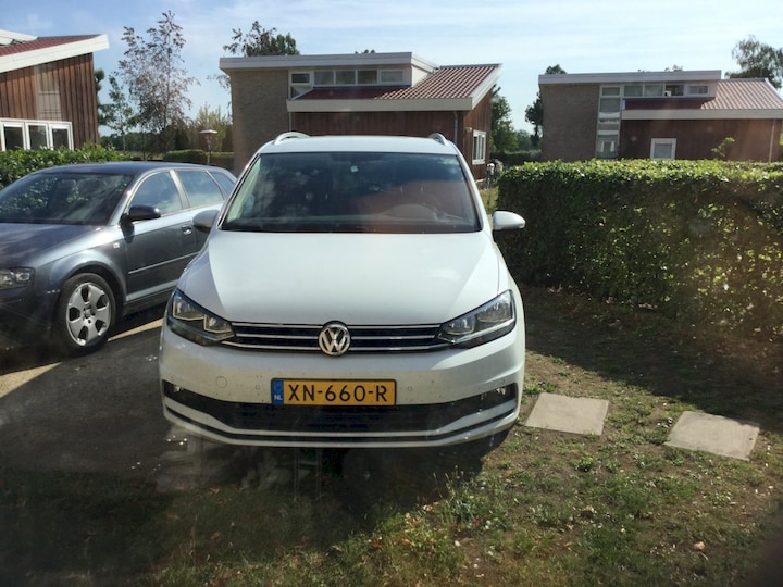 Volkswagen Touran 1.0 TSI Comfortline Business (2019)
