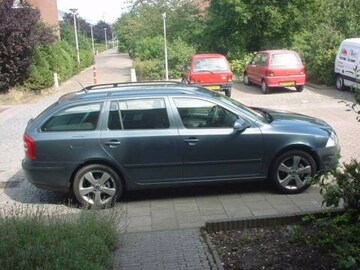 Skoda Octavia Combi 2.0 TDI Elegance (2005)