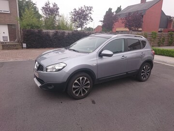 Nissan Qashqai 1.6 Connect Edition (2010)
