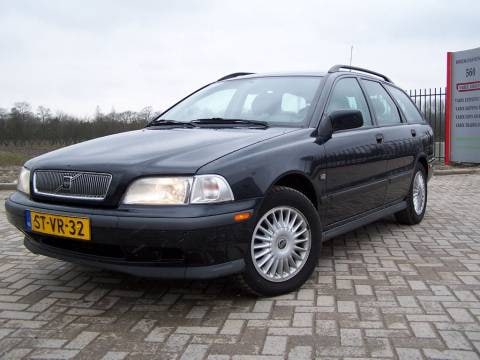 Volvo V40 1.9 TD Europa (1998)
