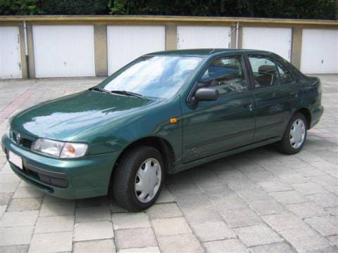 Nissan Almera 1.6 SLX (1996)