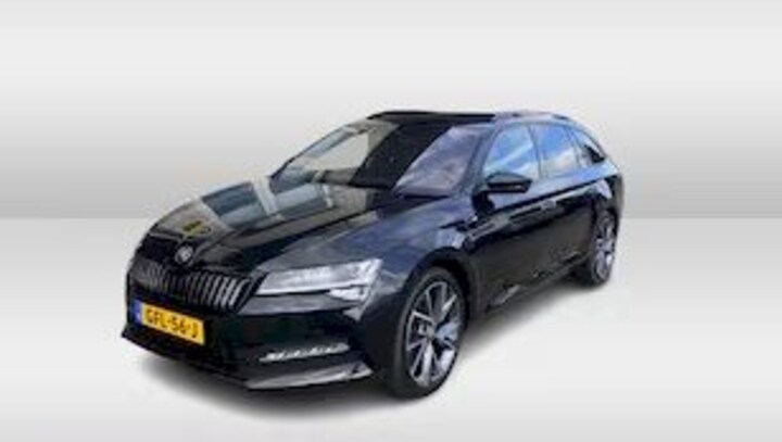 Skoda Superb Combi 1.4 TSI PHEV Sportline Business