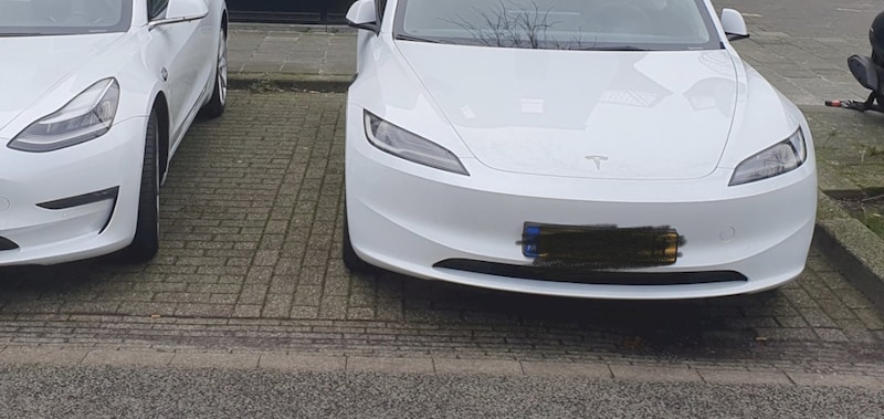 Tesla Model 3 Long Range RWD (2024)