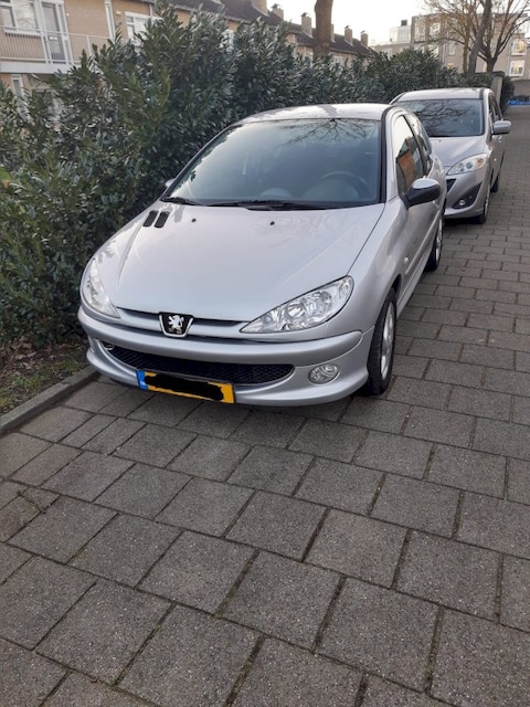 Peugeot 206 XS Quicksilver 1.4-16V