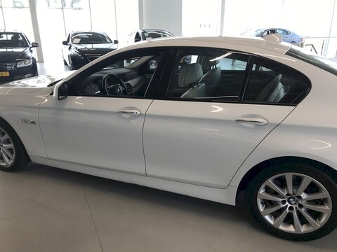 BMW 523i High Executive