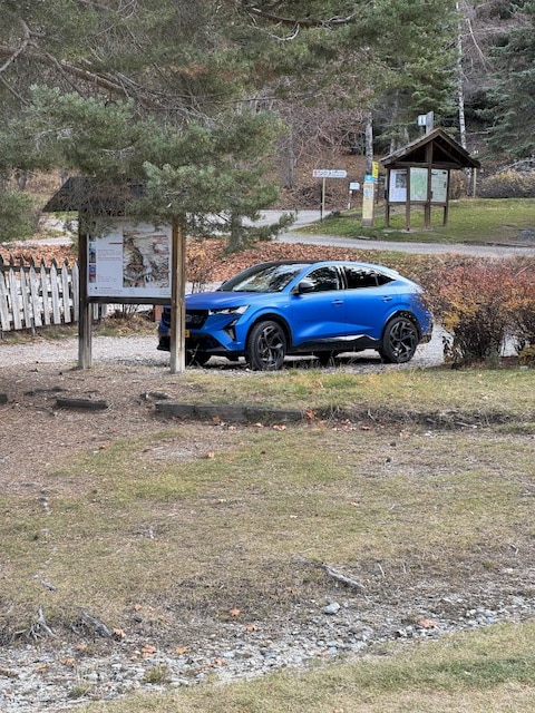Renault Rafale 4x4 plug-in hybrid 300 Atelier Alpine (2024)
