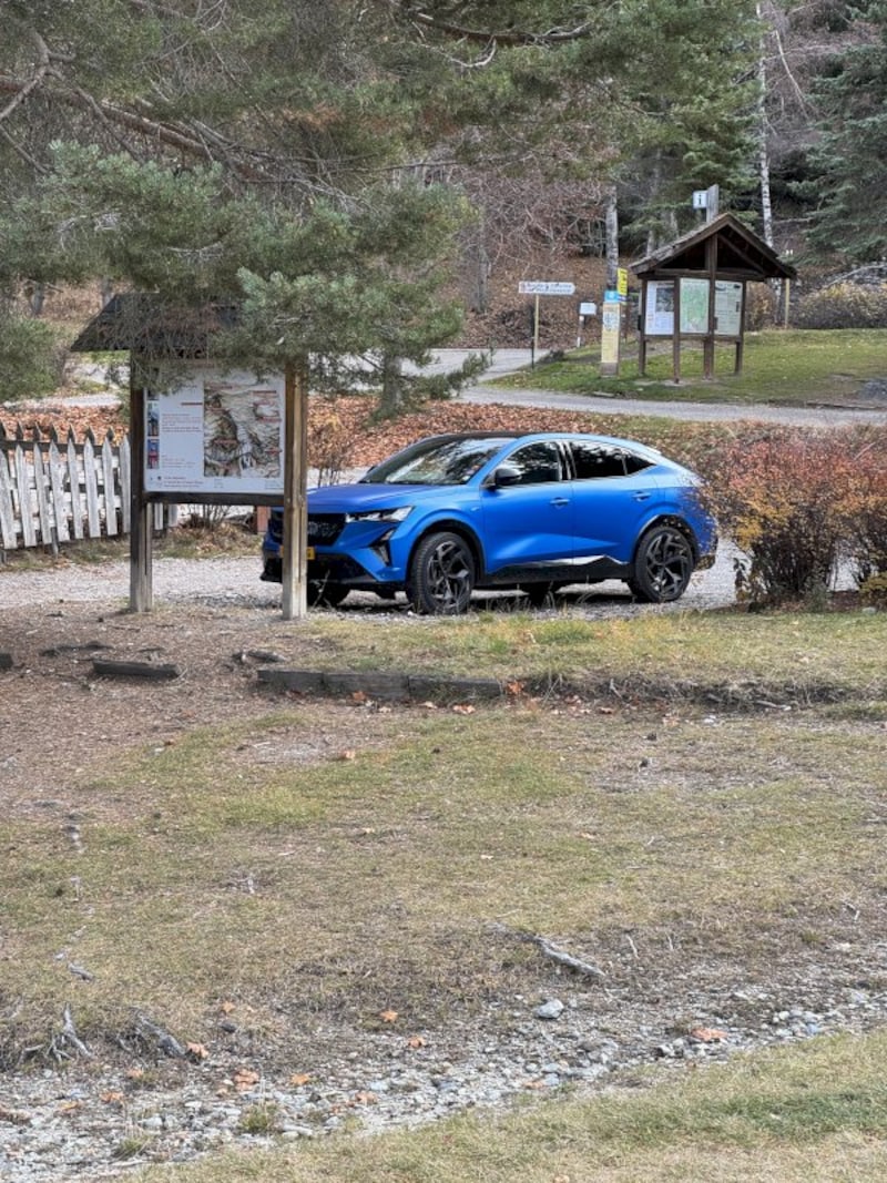Renault Rafale 4x4 plug-in hybrid 300 Atelier Alpine (2024)