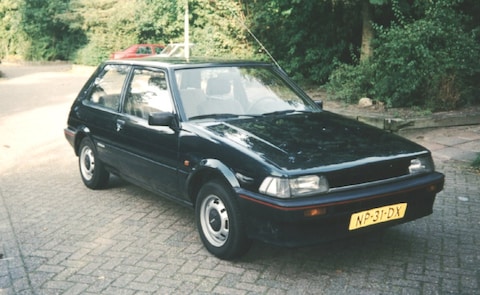 Toyota Corolla 1.8 D DX