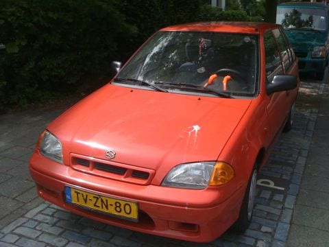 Suzuki Swift 1.0 GLX (1998)