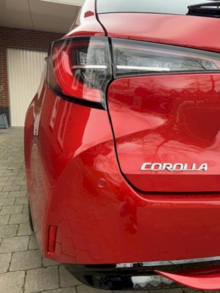 Toyota Corolla Touring Sports 2.0 Hybrid Executive (2020)
