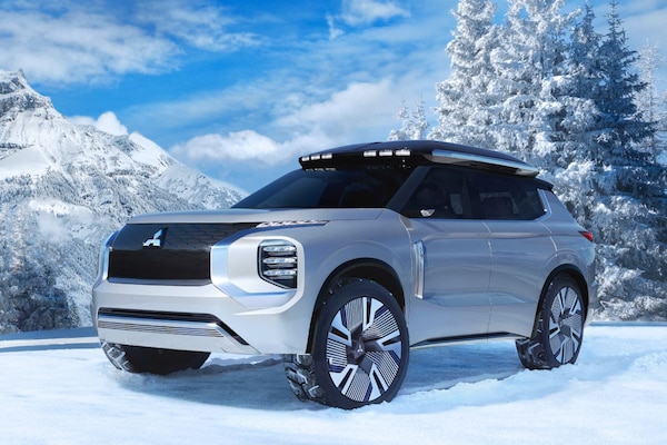Mitsubishi Engelberg Tourer