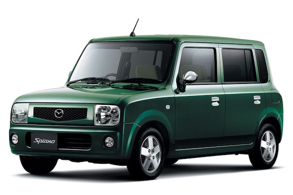 Suzuki Mazda Tweeling