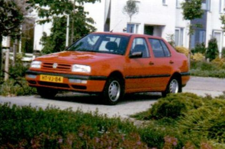 Volkswagen Vento 1.8 90pk CL