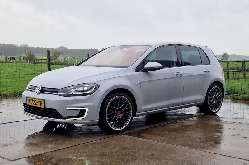 Volkswagen e-Golf (2017)
