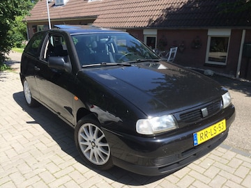 Seat Ibiza 1.6i S (1997)