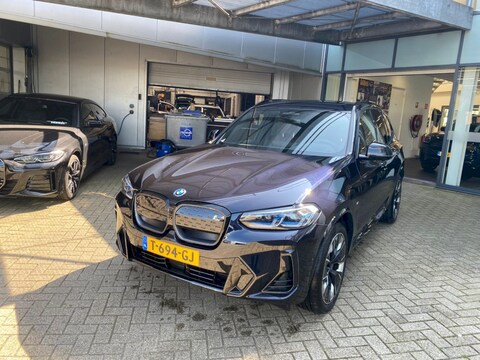 BMW iX3 High Executive