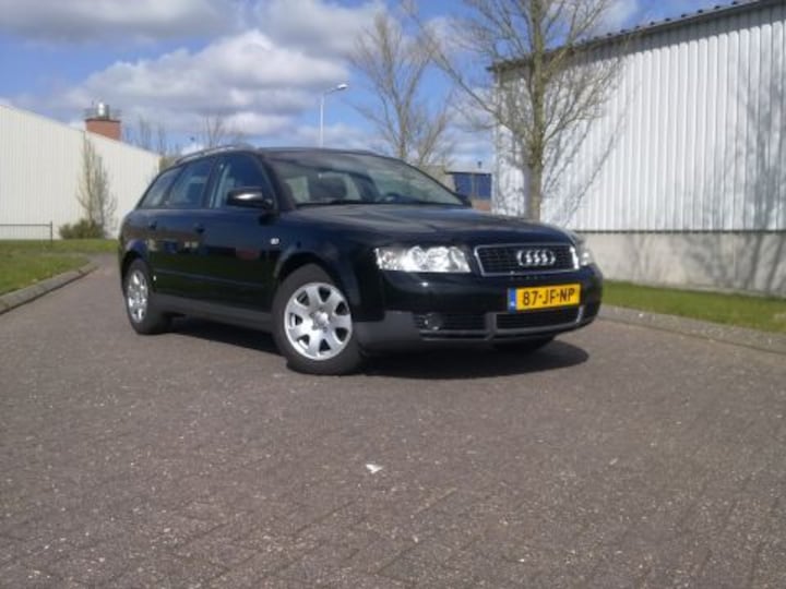 Audi A4 Avant 2.0 5V (2002)