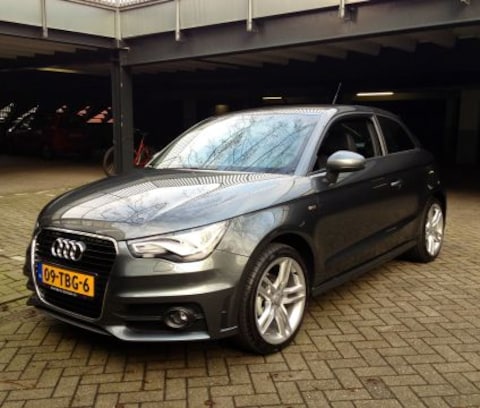 Audi A1 1.2 TFSI Pro Line S (2012)
