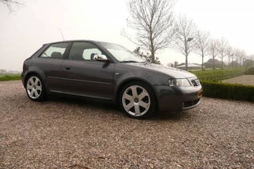 Audi S3 quattro (2000)