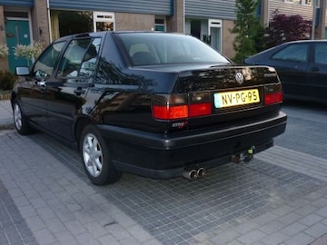 Volkswagen Vento 1.8 90pk CL (1996)