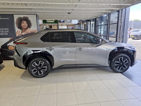 Toyota bZ4X Dynamic