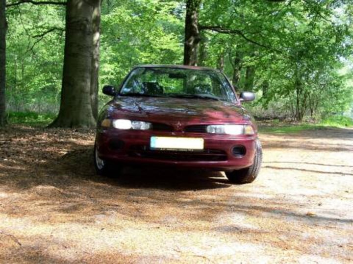 Mitsubishi Galant 1.8 GLi (1996)