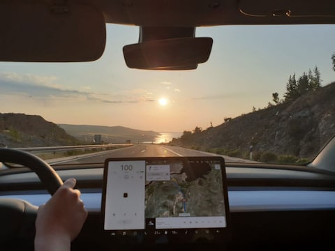 Tesla Model 3 Long Range AWD (2019)