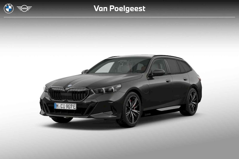 BMW 550e xDrive Touring (2025)