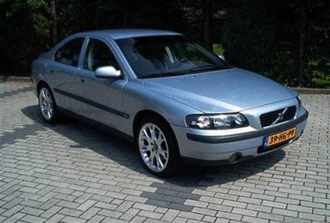 Volvo S60 T5 (2001)